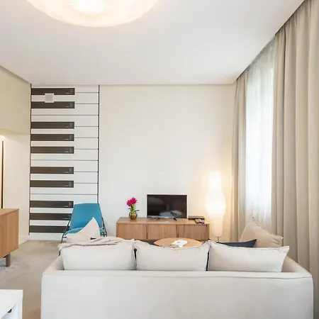 - Great Location - Bright And Stylish In The Center - Plac Konstytucji Апартаменты Варшава